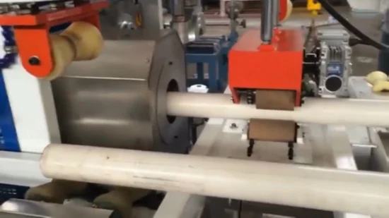 Meetyou Machinery Système de chanfreinage automatique Machine à clocher les tuyaux en plastique à grande vitesse Système de chauffage à noyau central en Chine Machine à douille expansible pour tubes en PVC